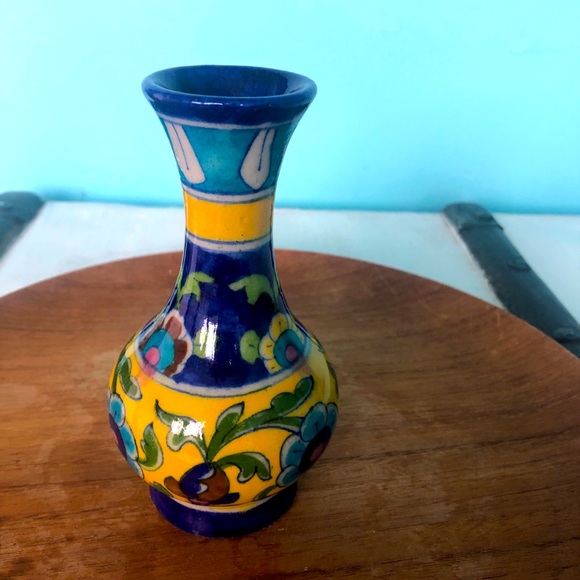 Indian small decorative vase - Picture 4 of 4